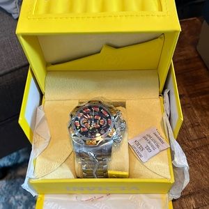 Invicta King Venom III Cobra Swiss Mv Chronograph 52mm Stainless Steel Watch New